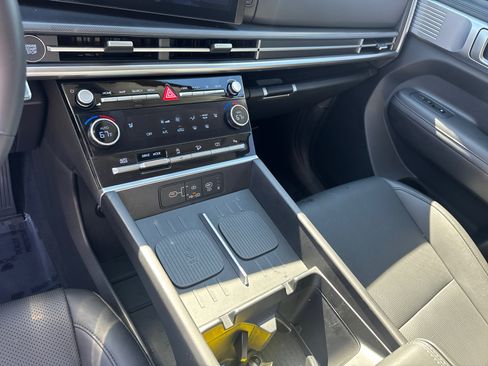 Used 2025 Hyundai Santa Fe SEL image 30