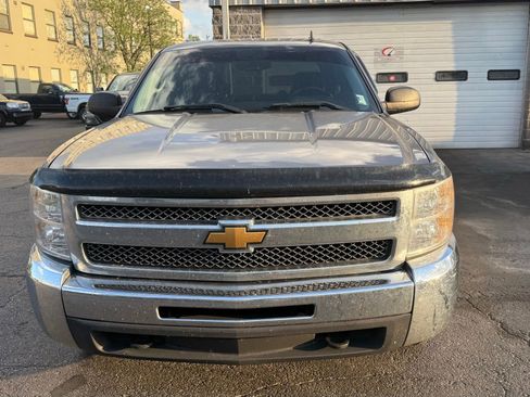 Used 2013 Chevrolet Silverado 1500 LT w/ All-Star Edition AWD/4WD image 3
