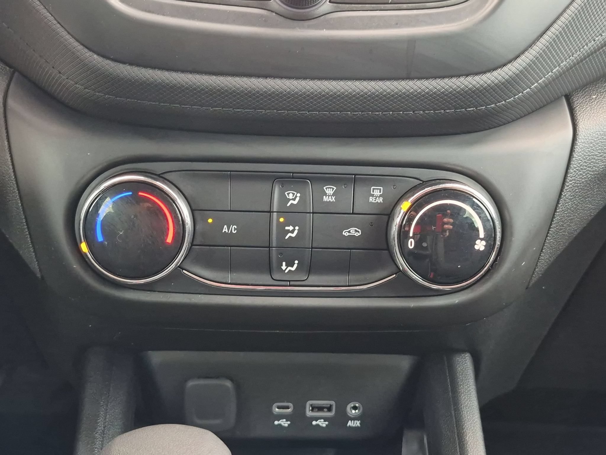 Used 2023 Chevrolet TrailBlazer LS FWD image 20