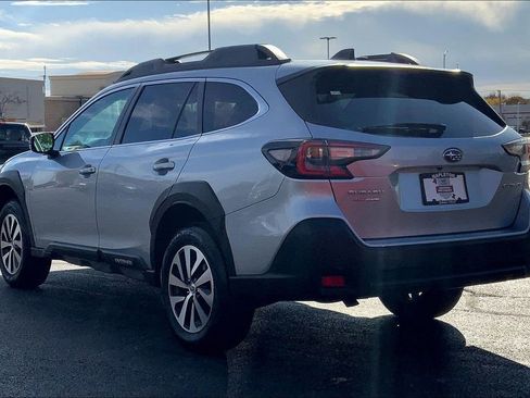 Certified 2023 Subaru Outback Premium image 11