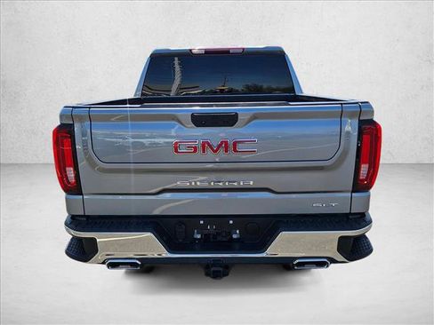 Used 2023 GMC Sierra 1500 SLT w/ SLT Premium Package AWD/4WD image 7