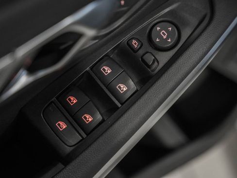 Used 2019 BMW 330i Sedan w/ Driving Assistance Package image 42