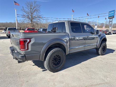 Used 2018 Ford F150 Raptor w/ Equipment Group 802A Luxury image 6