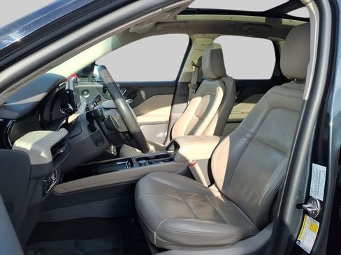 Used 2021 Lincoln Corsair Reserve w/ Equipment Group 201A image 10