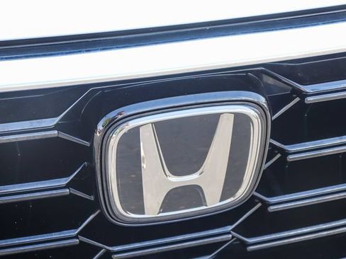 Used 2024 Honda CR-V EX-L image 6
