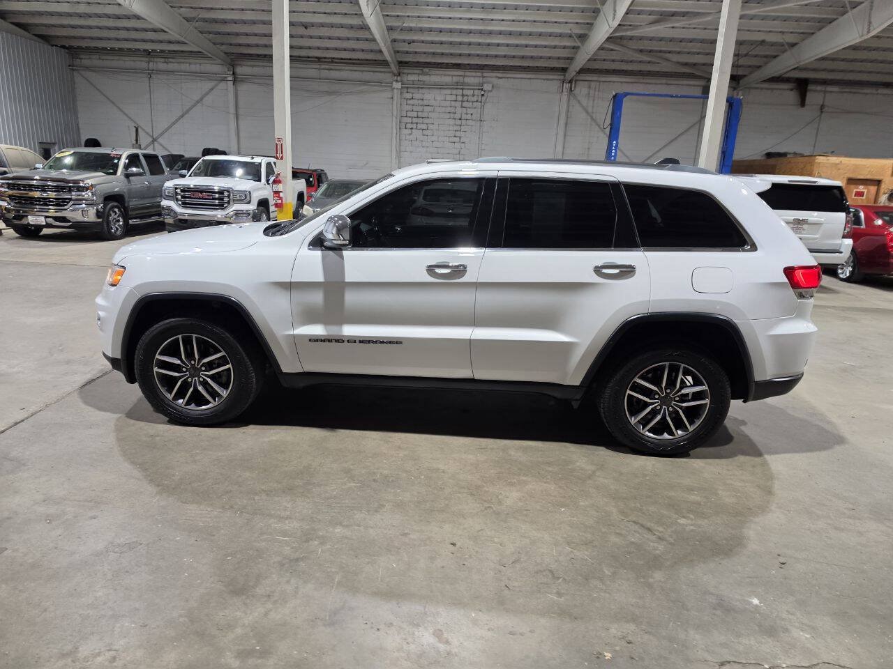 Used 2020 Jeep Grand Cherokee Limited w/ Luxury Group II AWD/4WD image 5