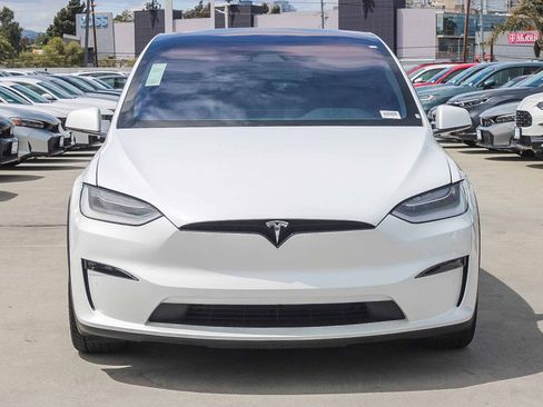 Used 2022 Tesla Model X AWD/4WD image 2
