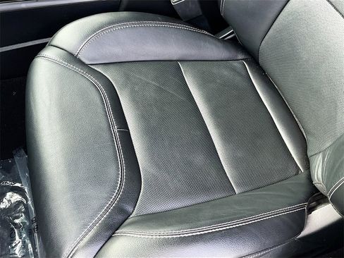 Used 2024 Ford Explorer ST w/ Equipment Group 401A image 18