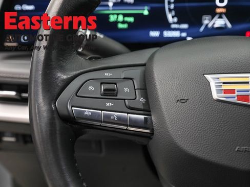 Used 2024 Cadillac XT4 Premium Luxury image 15