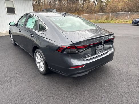 New 2025 Honda Accord LX image 4