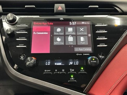 Used 2019 Toyota Camry XSE w/ Navigation Package FWD image 28