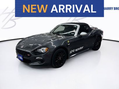 Used 2017 FIAT 124 Spider Classica