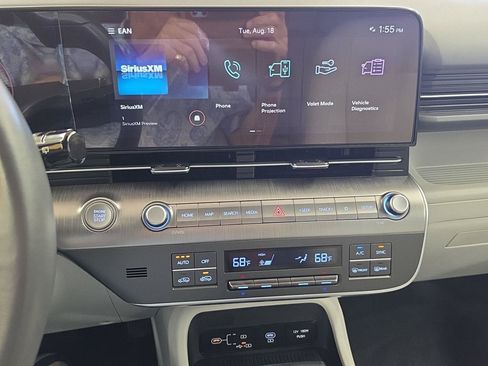 Used 2024 Hyundai Kona SEL AWD/4WD image 9