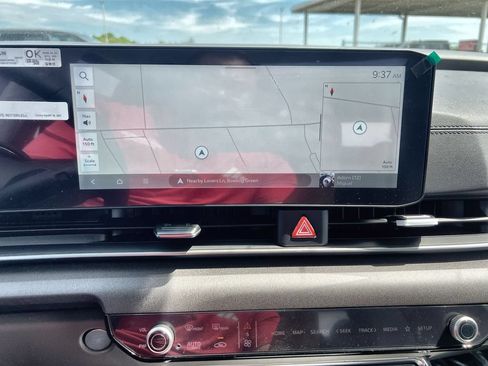 New 2026 Kia Carnival SX FWD image 18