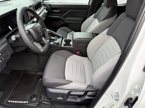 New 2025 Toyota Tacoma TRD Off-Road image 13