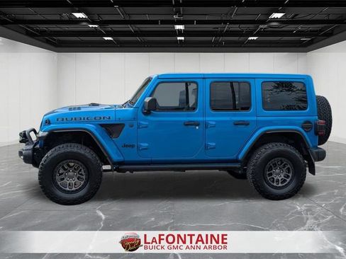 Used 2022 Jeep Wrangler Unlimited Rubicon w/ Xtreme Recon 35" Tire Package AWD/4WD image 2