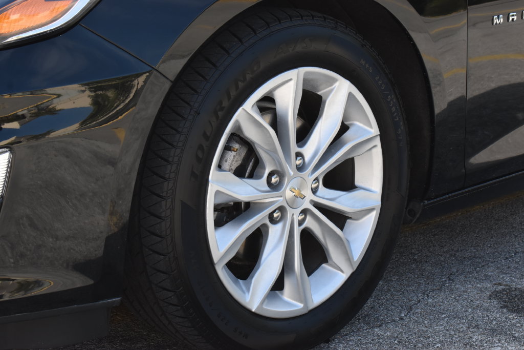 Used 2023 Chevrolet Malibu LT w/ Driver Confidence Package FWD image 5