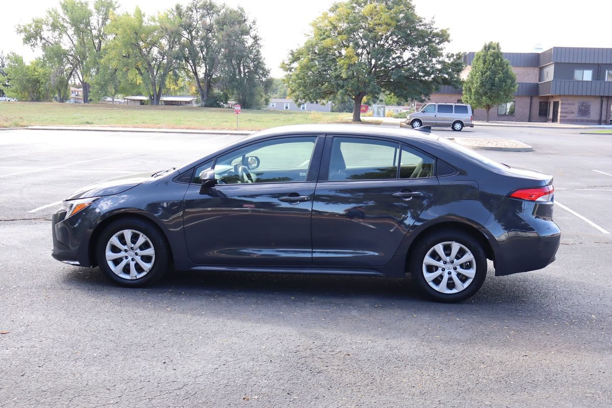 Used 2023 Toyota Corolla LE FWD image 9