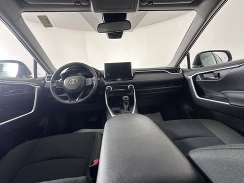 Used 2023 Toyota RAV4 LE image 17
