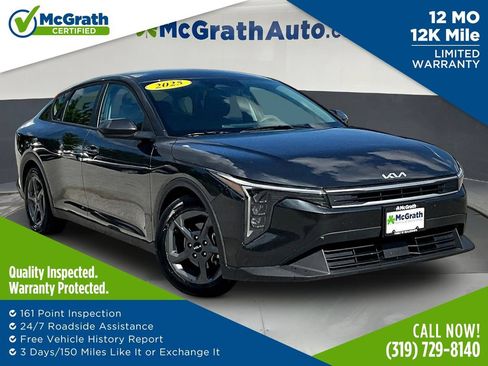 Used 2025 Kia K4 FWD image 1