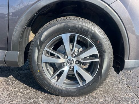 Used 2018 Toyota RAV4 Adventure image 42