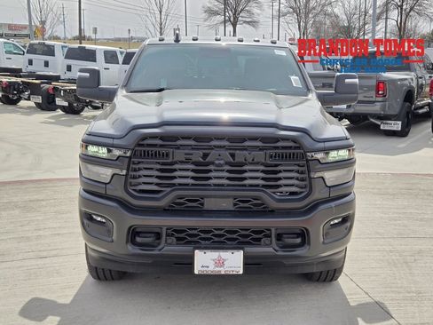New 2026 RAM 2500 Tradesman AWD/4WD image 10