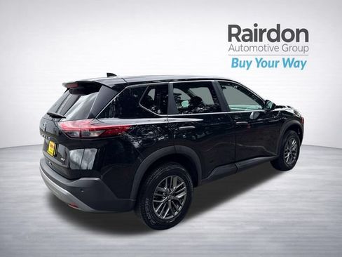 Used 2022 Nissan Rogue S AWD/4WD image 7