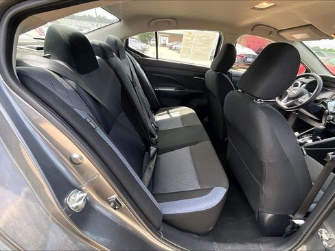 Used 2025 Nissan Versa SV FWD image 25