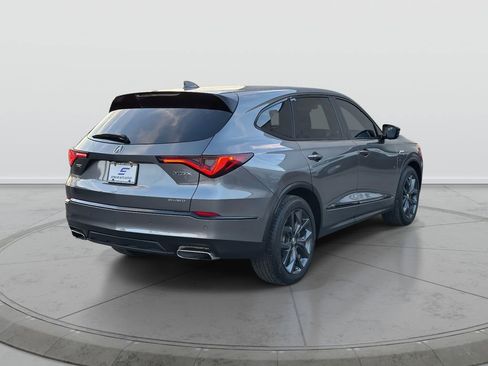 Used 2023 Acura MDX A-Spec image 5