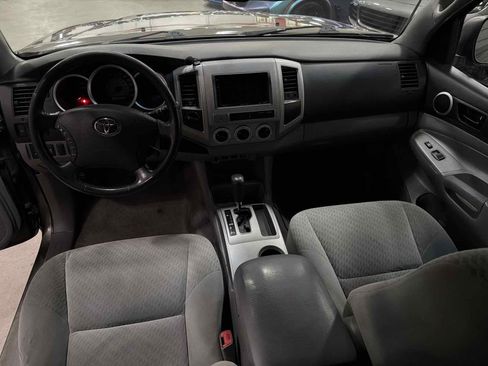 Used 2011 Toyota Tacoma 4x4 Double Cab w/ SR5 Pkg #2 image 9