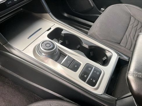 Used 2020 Ford Explorer XLT RWD image 16