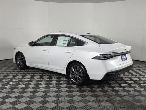 New 2026 Nissan Sentra SL w/ Floor Mat Package image 7