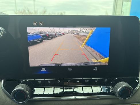New 2026 Chevrolet Colorado ZR2 AWD/4WD image 22