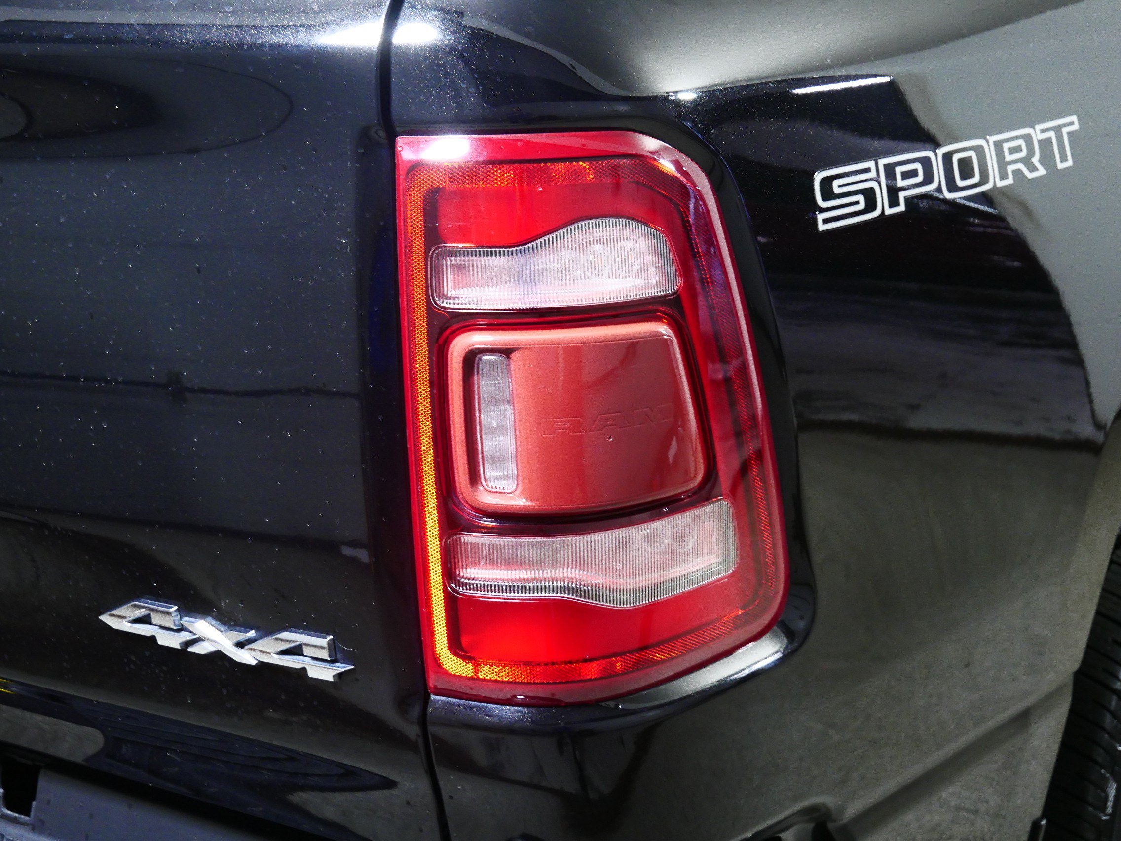 Used 2023 RAM 1500 Laramie AWD/4WD image 17