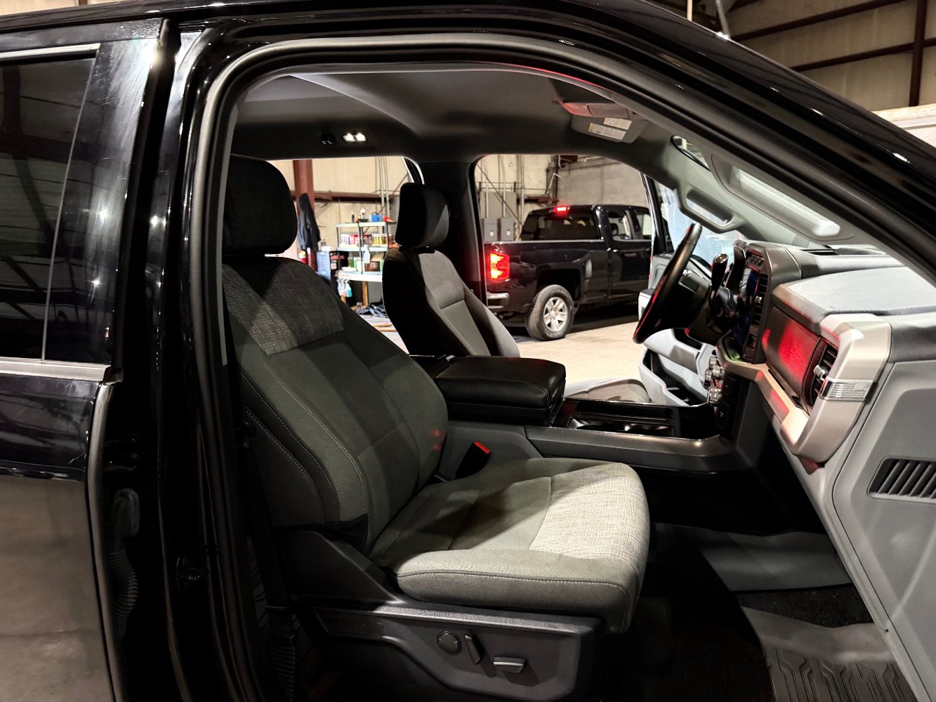 Used 2023 Ford F150 XLT w/ Equipment Group 302A High AWD/4WD image 27