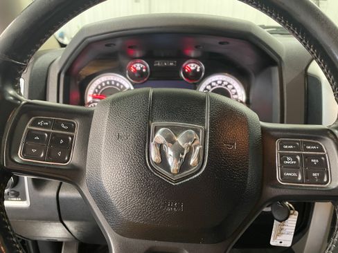 Used 2018 RAM 1500 Big Horn AWD/4WD image 15