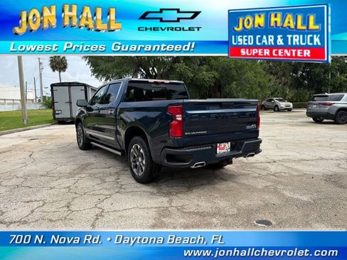 Used 2023 Chevrolet Silverado 1500 High Country w/ Technology Package AWD/4WD image 9