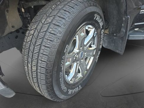 Used 2022 Ford F150 Lariat w/ Equipment Group 502A High AWD/4WD image 37