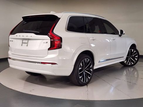 New 2026 Volvo XC90 B6 Plus w/ Protection Package Premier AWD/4WD image 2