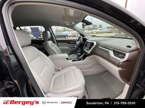 Used 2019 GMC Acadia SLT image 31