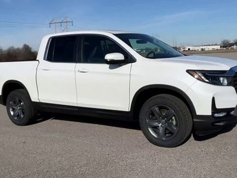 Used 2023 Honda Ridgeline RTL image 2
