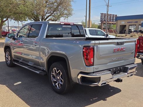 New 2026 GMC Sierra 1500 SLT AWD/4WD image 2