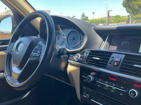 Used 2017 BMW X3 sDrive28i RWD image 31