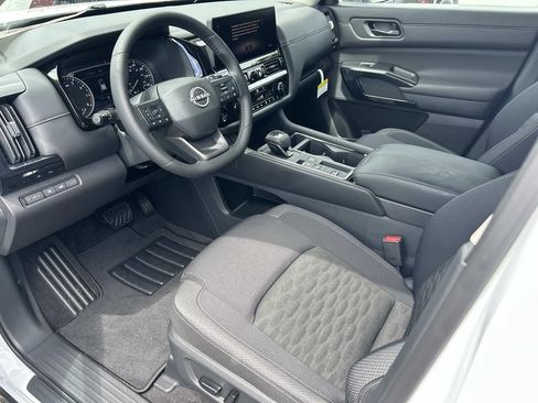 New 2026 Nissan Pathfinder SV FWD image 15