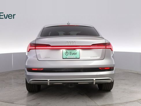 Used 2022 Audi e-tron Premium Plus image 13