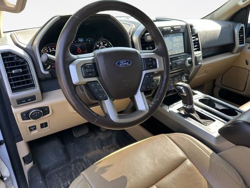 Used 2018 Ford F150 Lariat w/ Equipment Group 502A Luxury image 11
