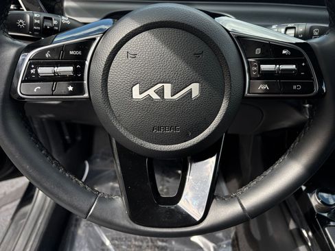 Used 2025 Kia Seltos S image 31