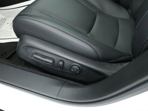 Used 2025 Honda Accord Sport image 10