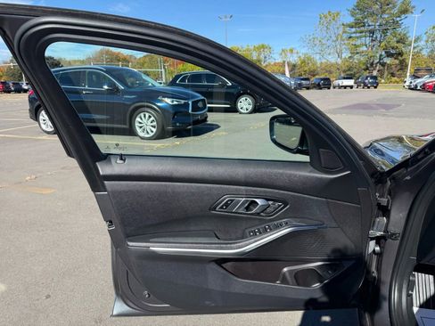 Used 2021 BMW 330i xDrive Sedan image 10