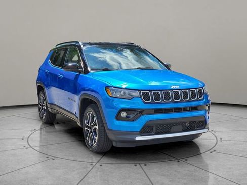 Certified 2023 Jeep Compass Limited AWD/4WD image 14